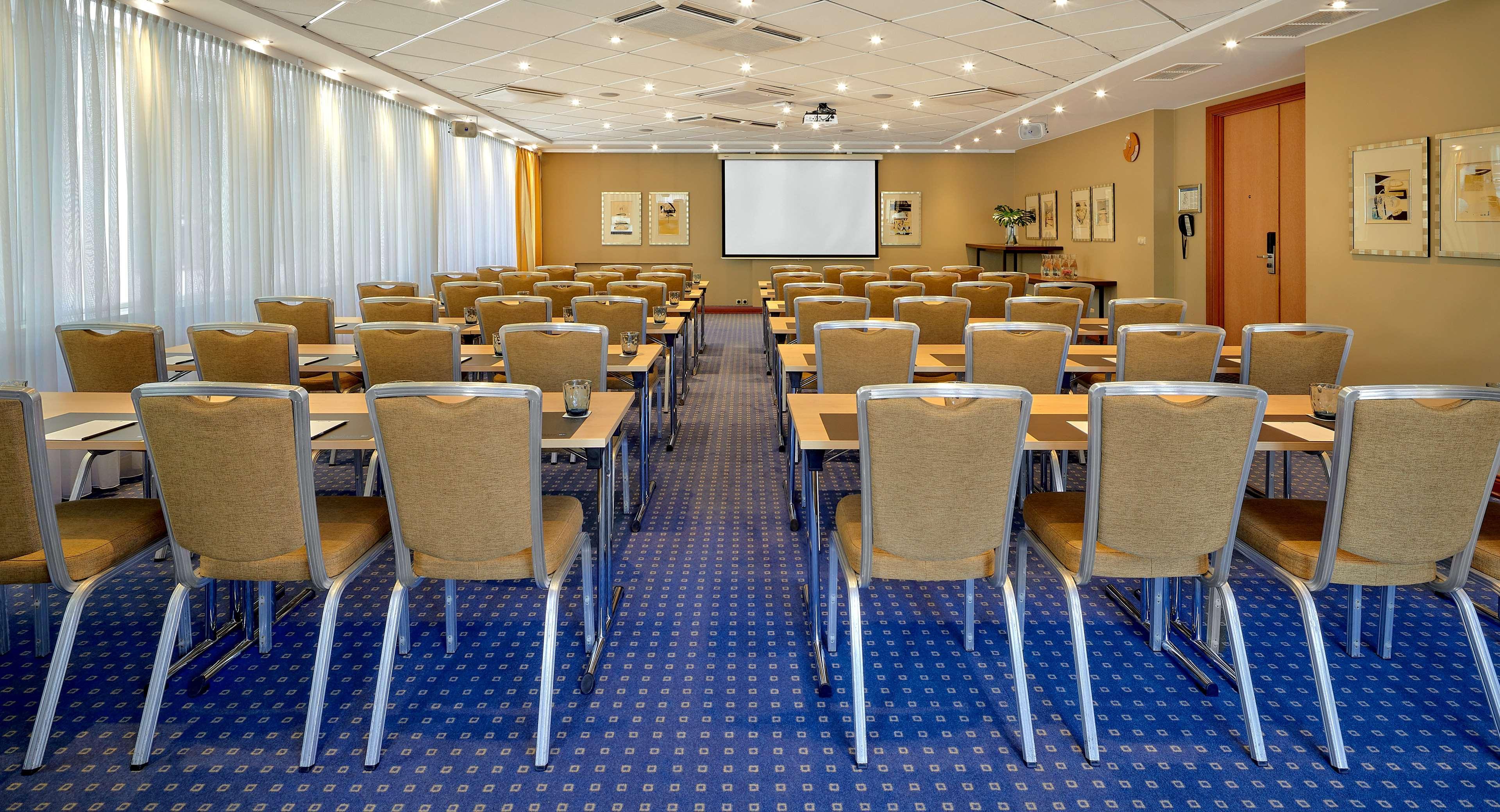 Radisson Blu Ridzene Hotel, Hotel