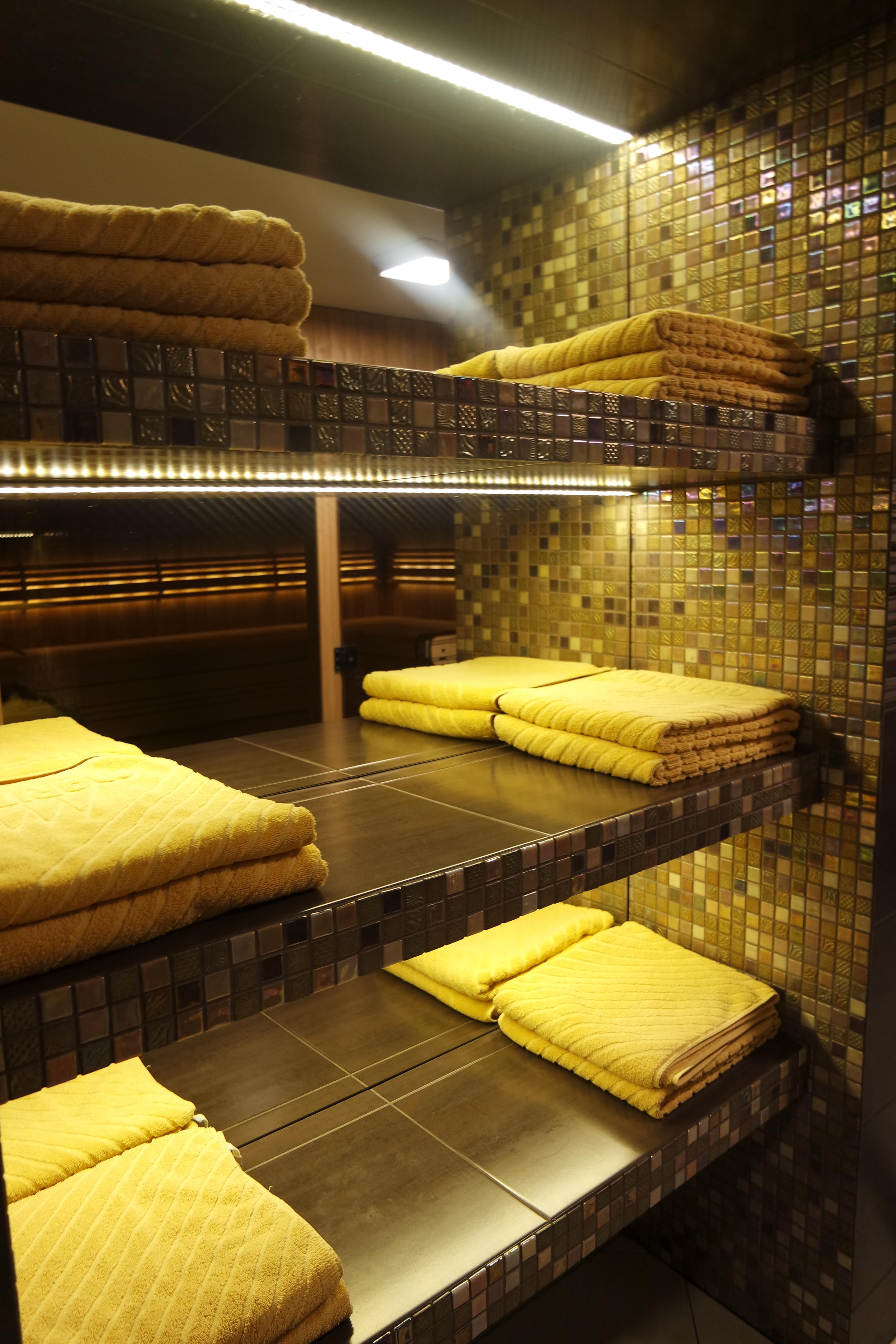 Bellevue Park With Free Parking 4*