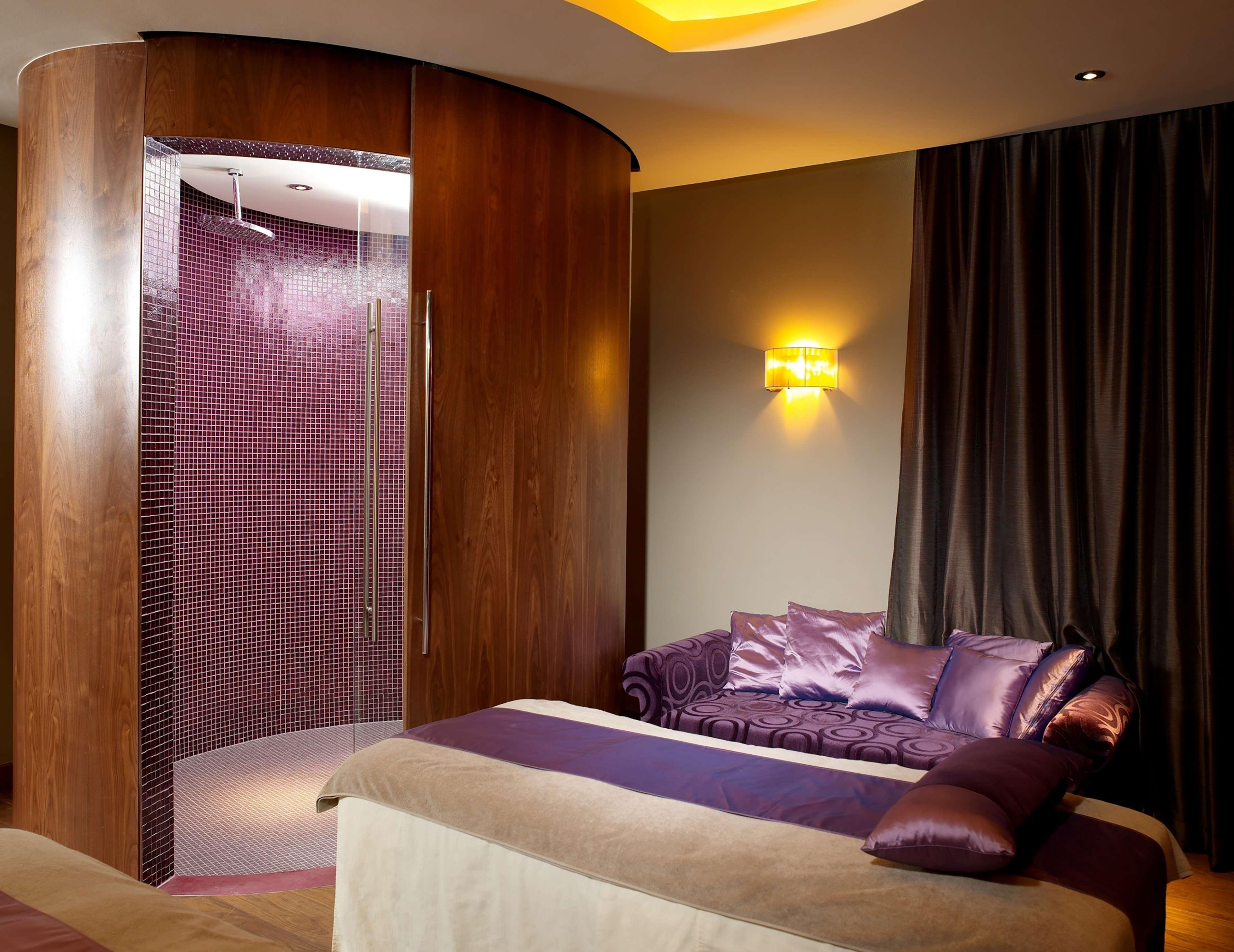 Radisson Blu Latvija Conference & Hotel, Viesnīca 4*