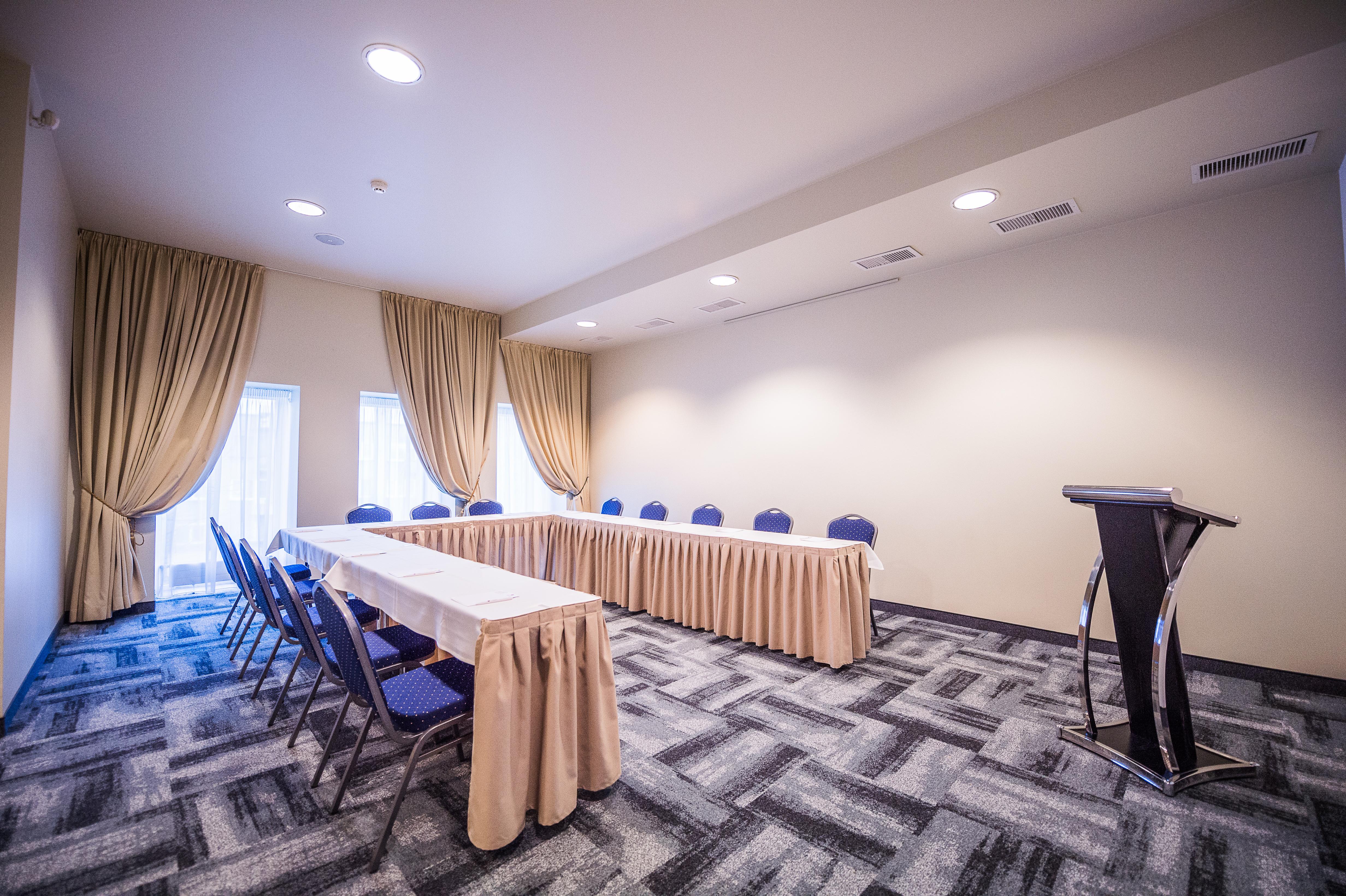 Hotel Bellevue Park With Free Parking Riga