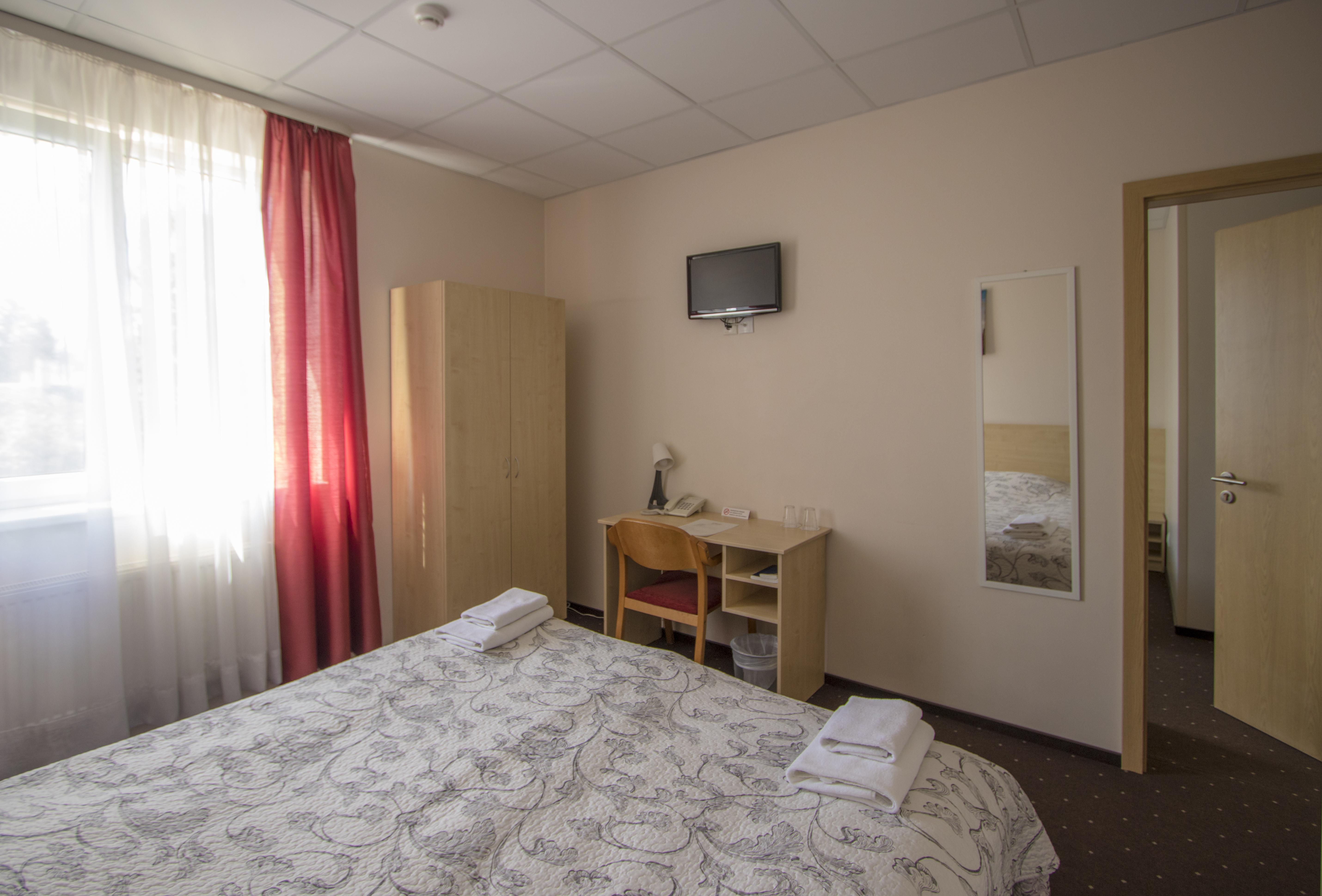 Hotel With Free Parking 3*