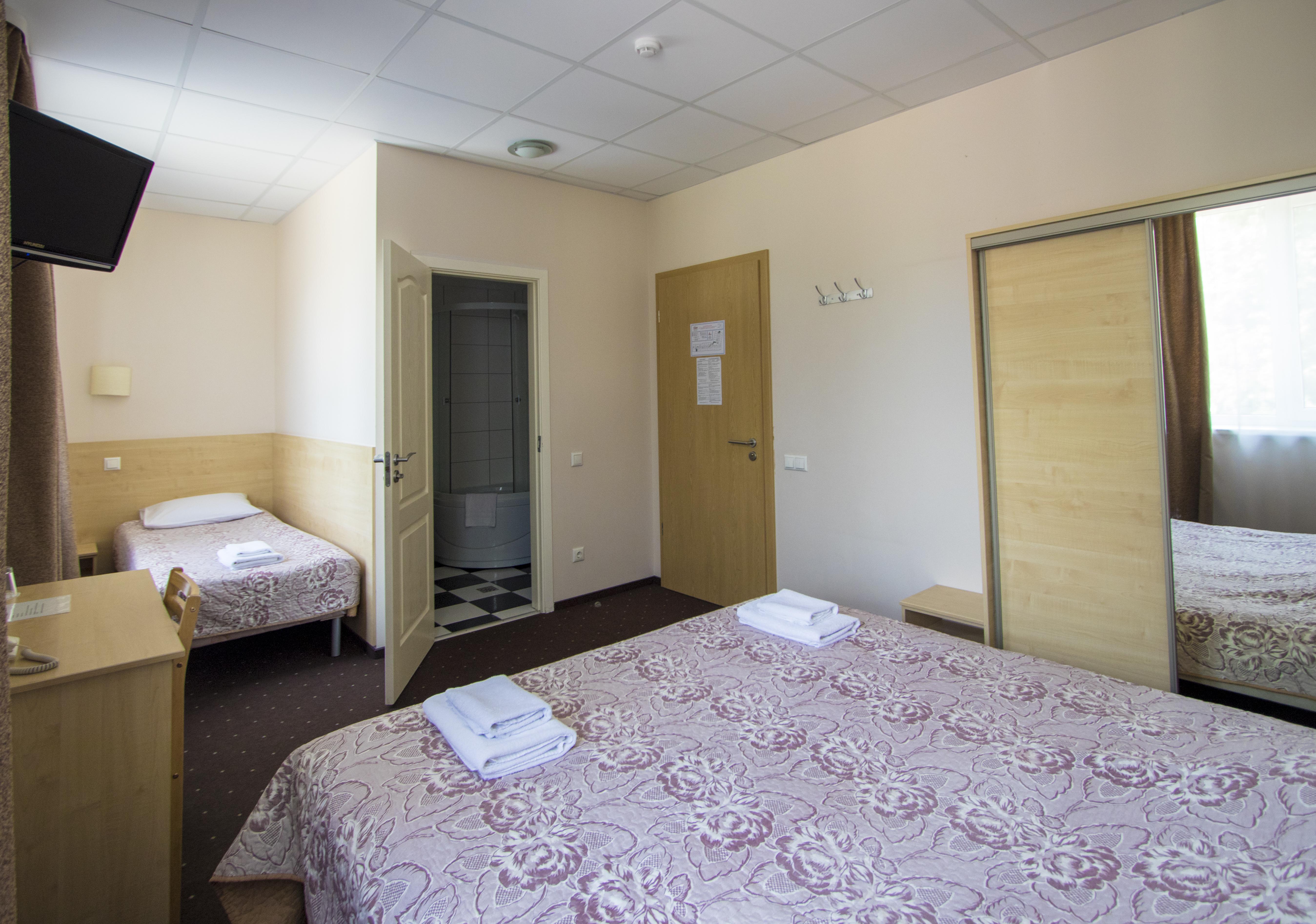 With Free Parking Hotel