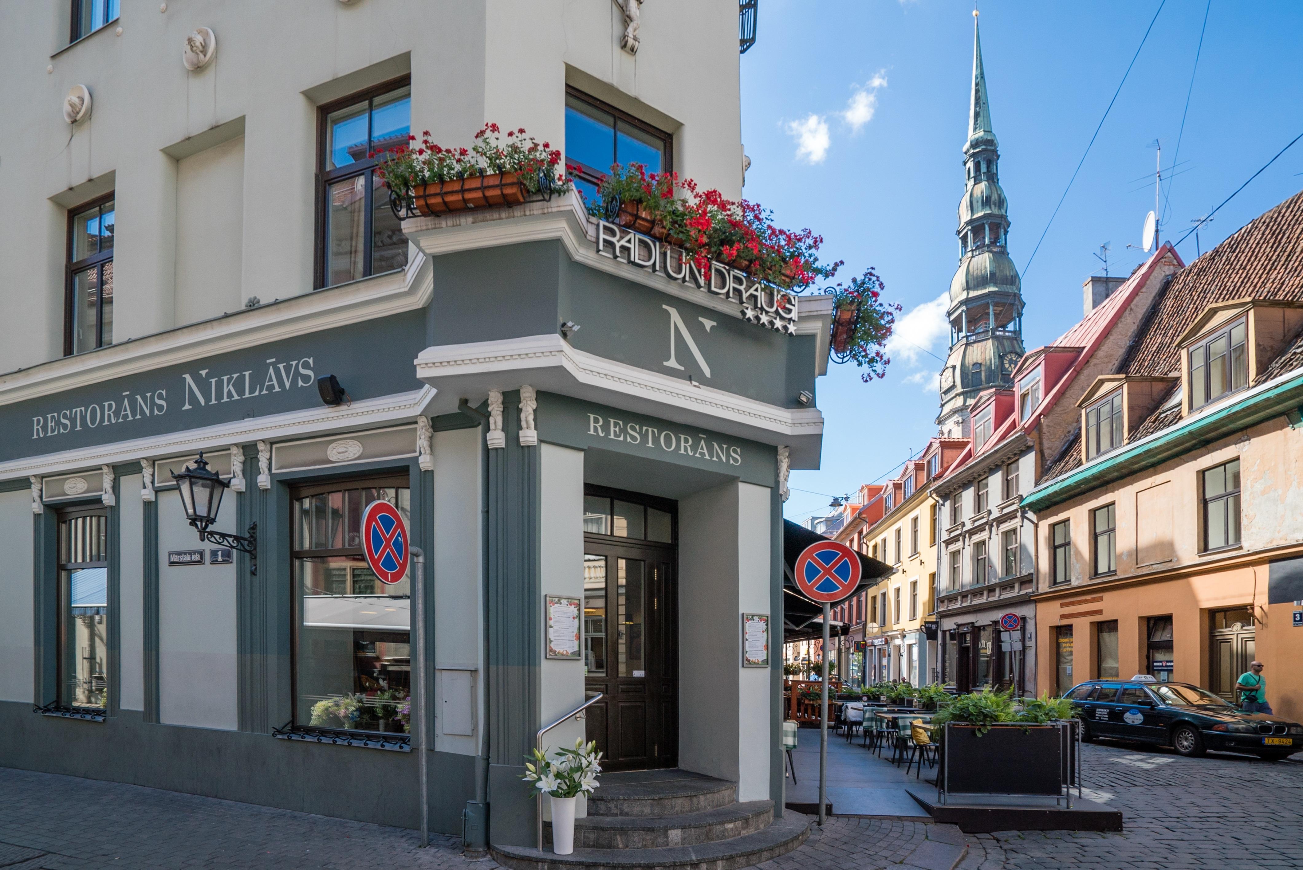 Hotel Hestia Draugi 4*