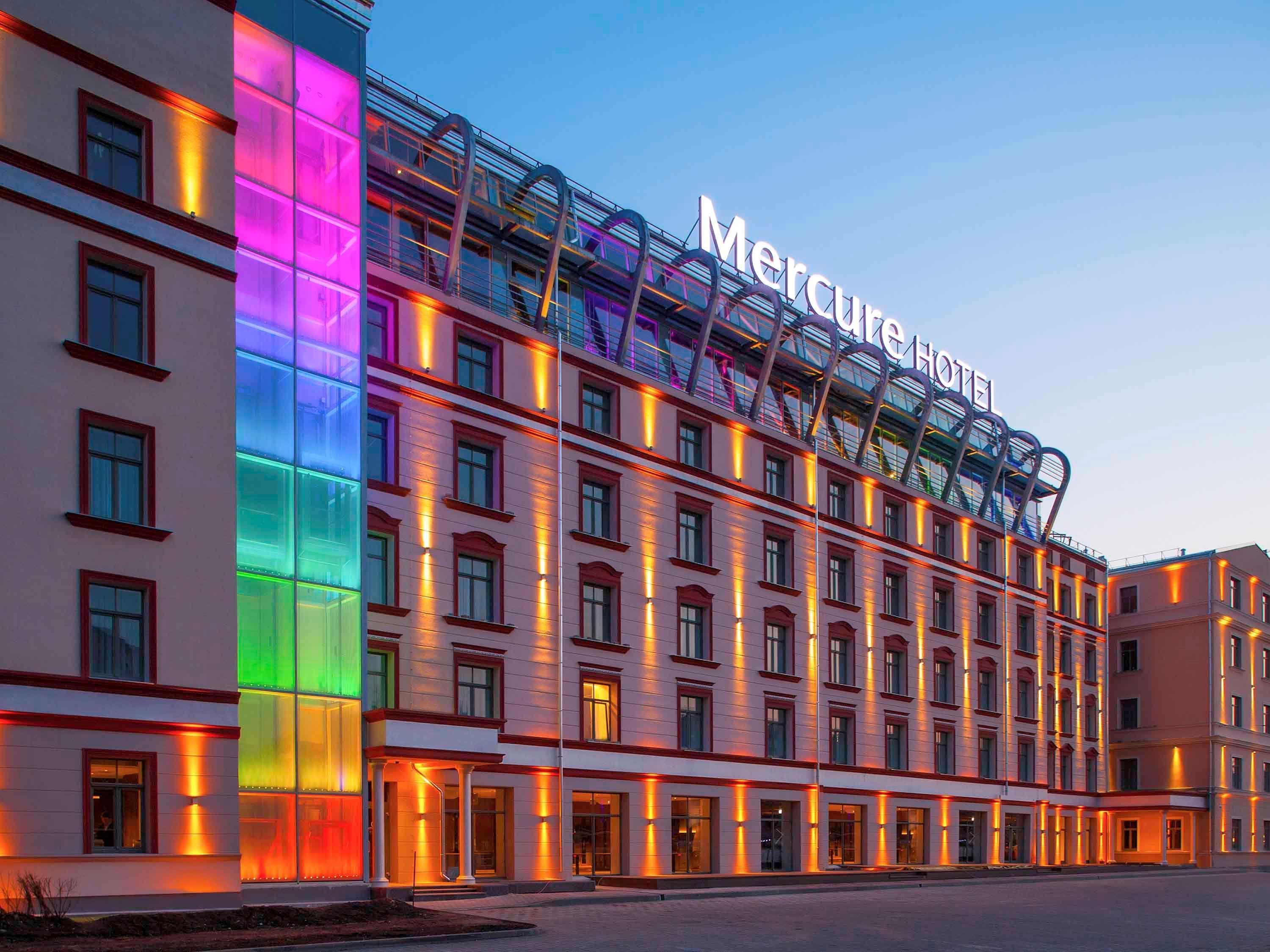 Mercure Centre Hotel 4*