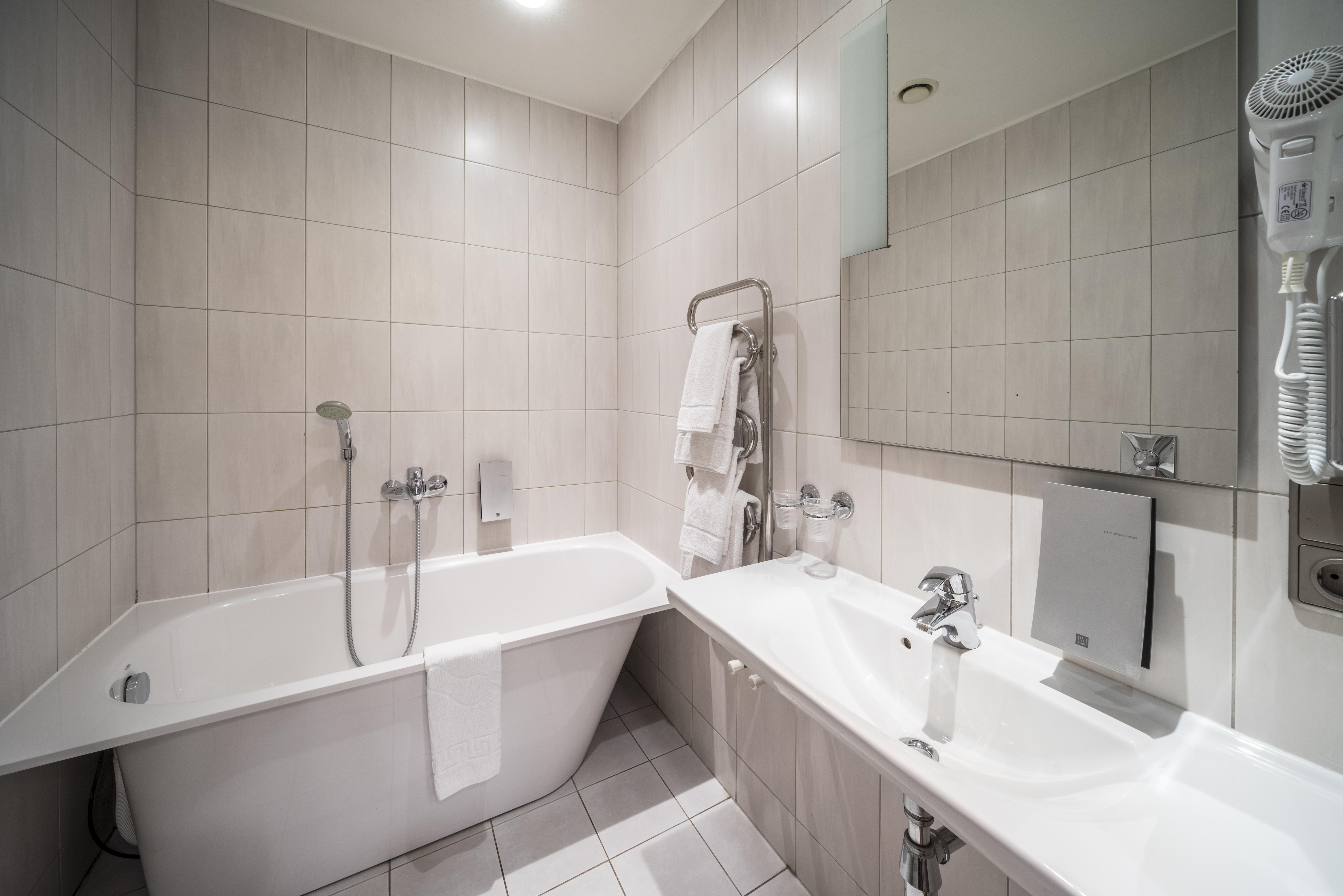 Hotel Rixwell Terrace Design With Free Parking 4*