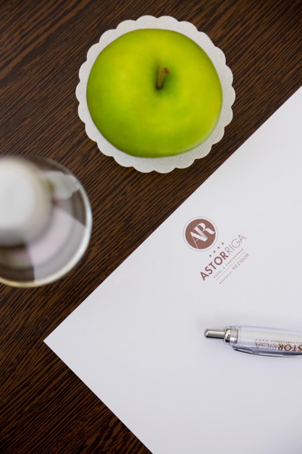 Radisson Old Town Khách sạn