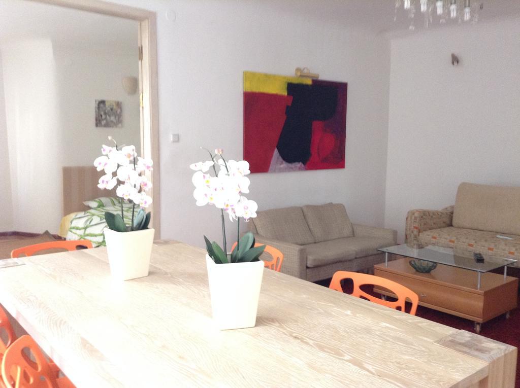 Apartment Cheap And Chic *