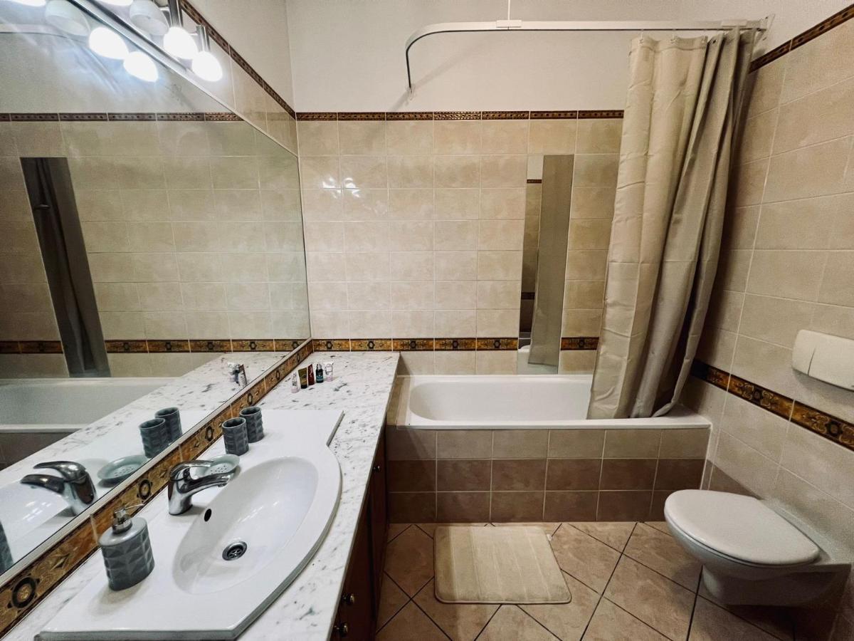 Two Bedroom In The Old Town
