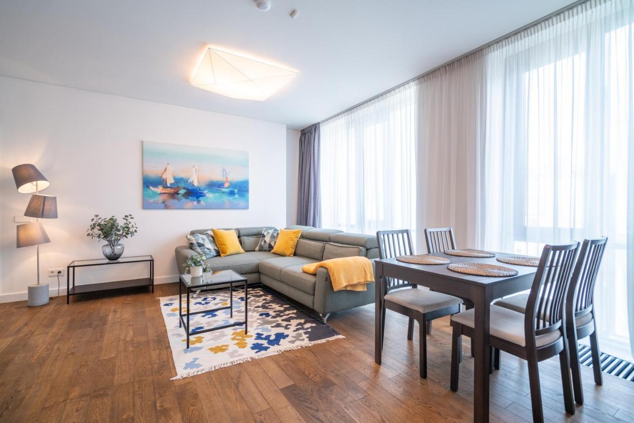 Easyrooms Dzirnavu Apartment