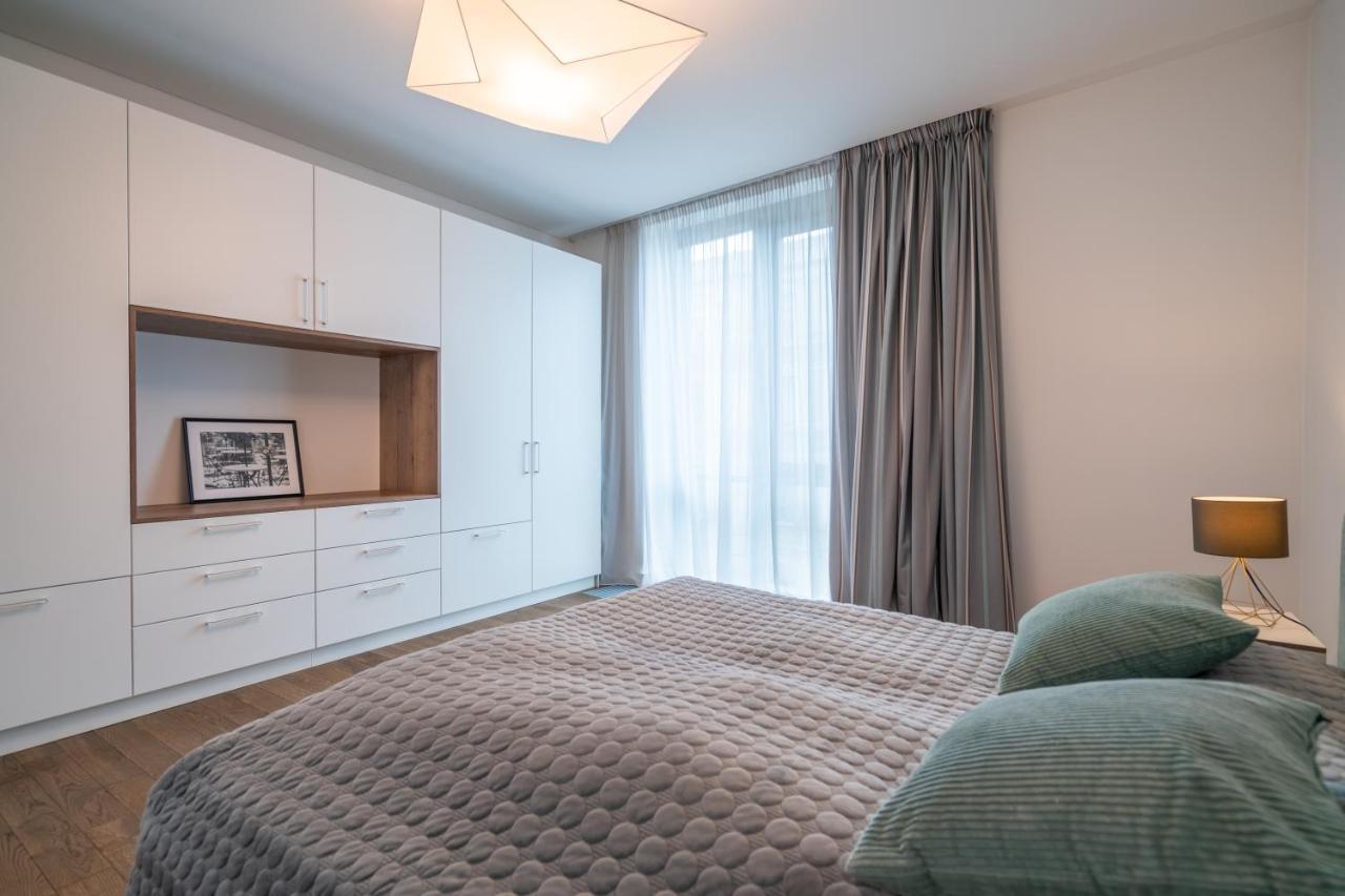 Easyrooms Dzirnavu Riga