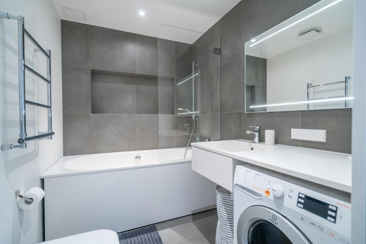 Easyrooms Dzirnavu Apartment *