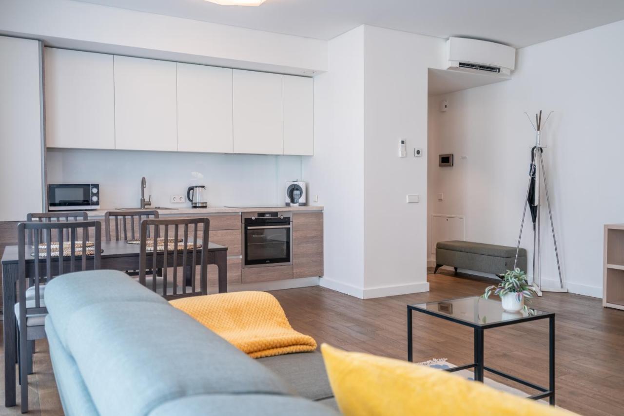 Easyrooms Dzirnavu Apartment *