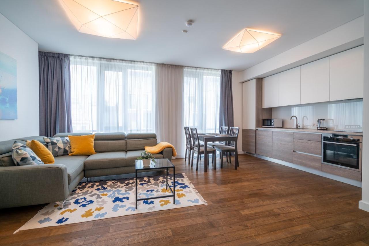 Easyrooms Dzirnavu Apartment *
