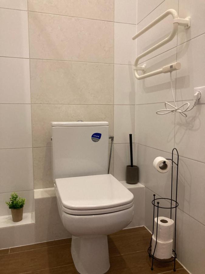 & Central, Specious, Superior Apartment, Brand New Dzīvoklis