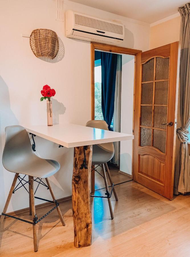 Comfortable Two-room *