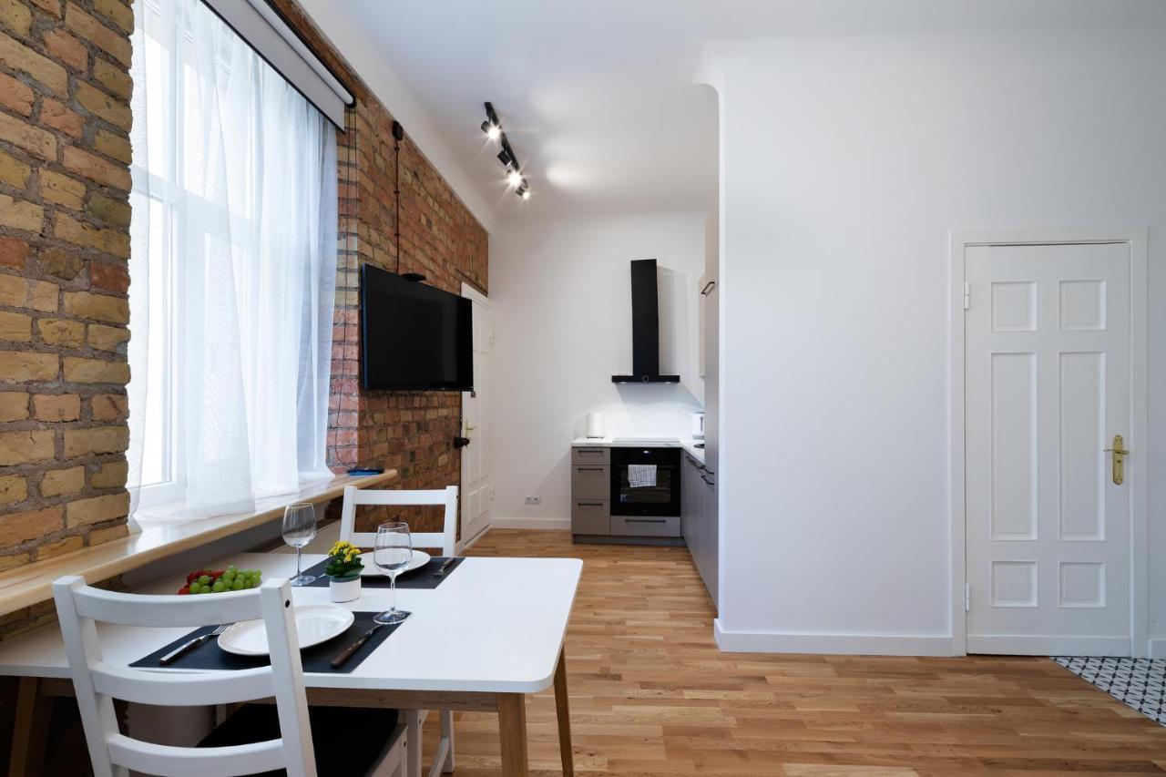 Brivibas House Design In City Center Aparthotel *