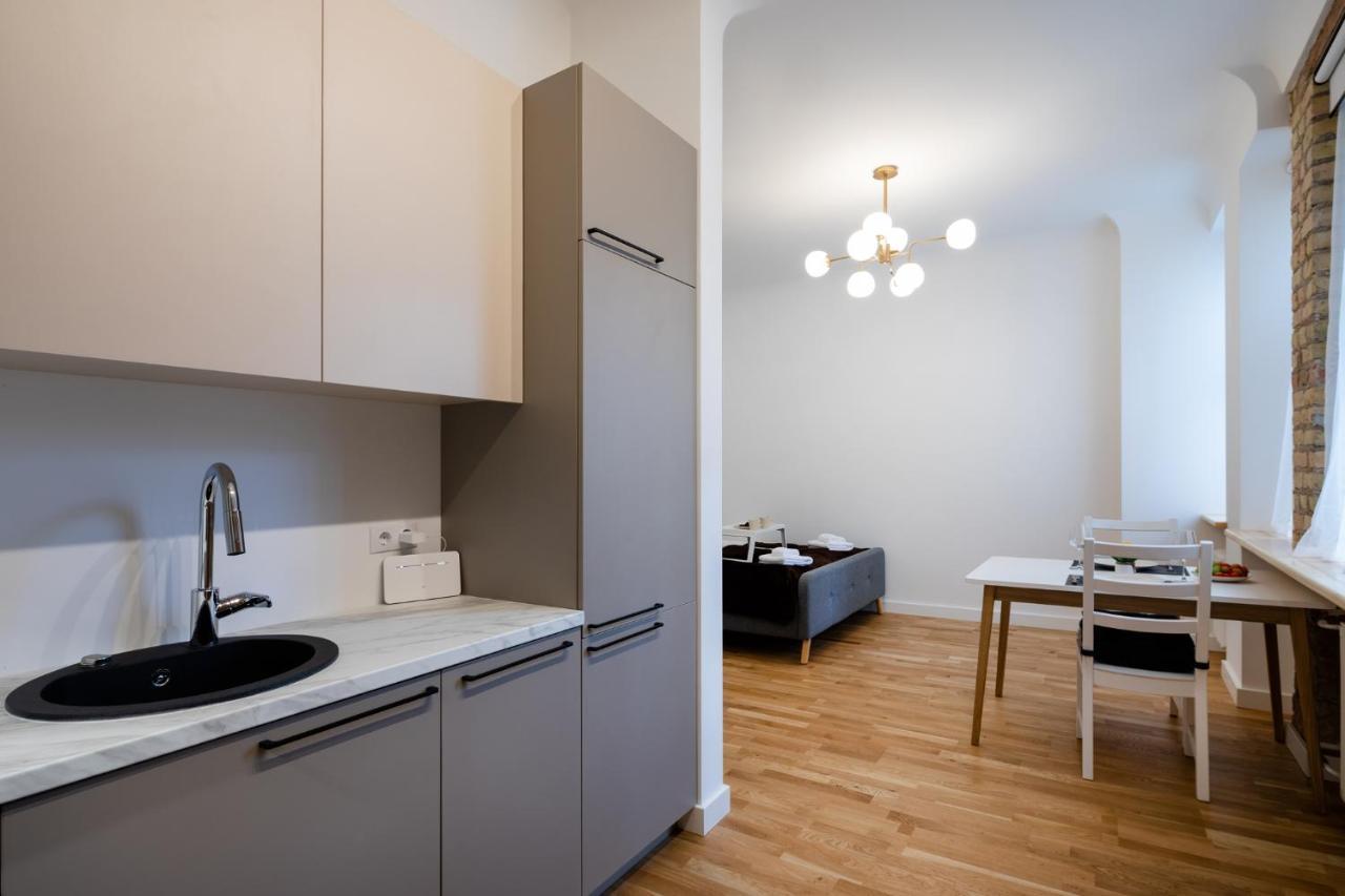 Brivibas House Design In City Center Aparthotel *
