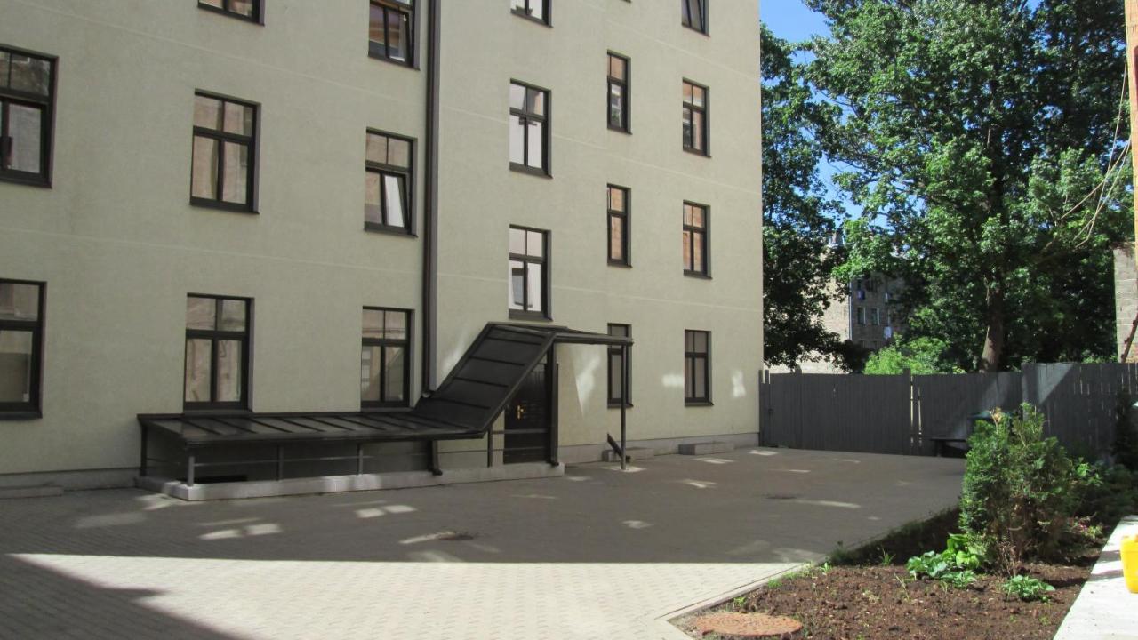 Centre Sun Huoneisto