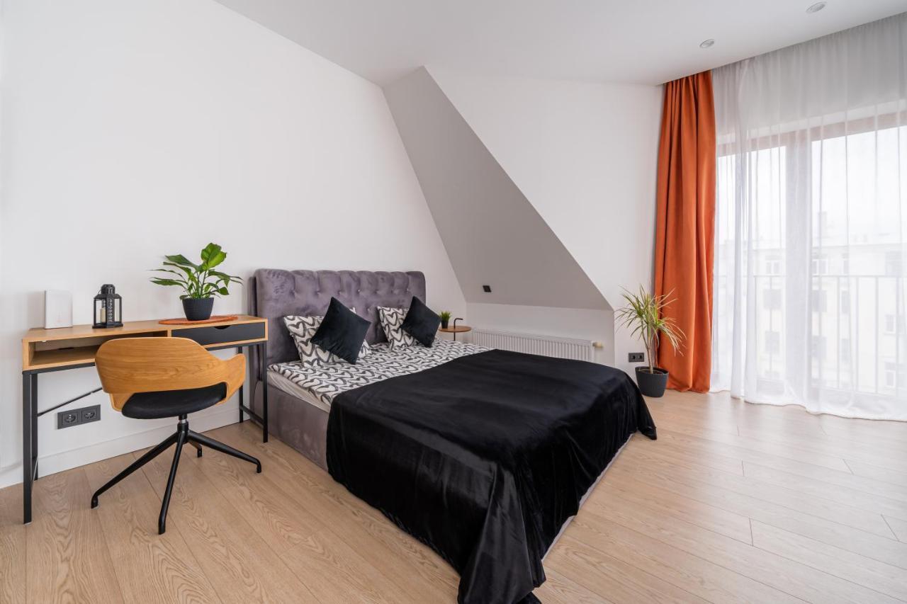 Huoneisto Cosy Studio In Quiet Part Of Old