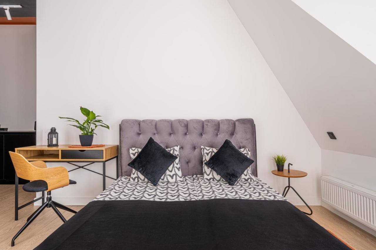 Cosy Studio In Quiet Part Of Old Huoneisto