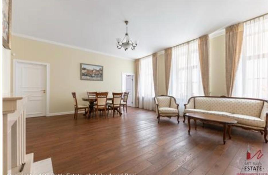 Apartment Dome Center