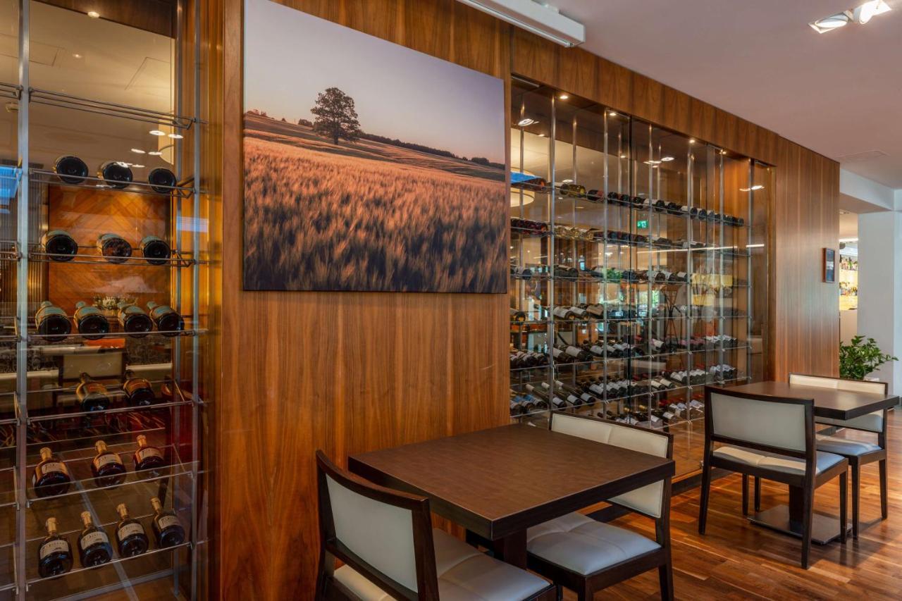 Radisson Blu Elizabete Hotel, Khách sạn