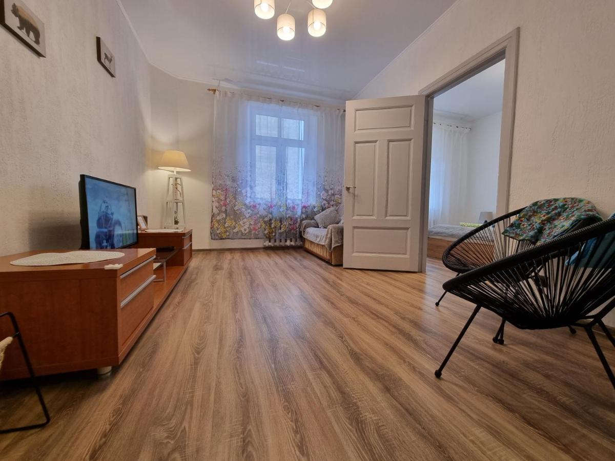 Apartment V311