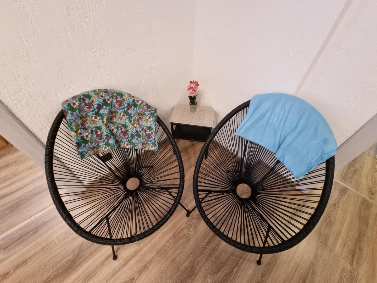 Apartment V311