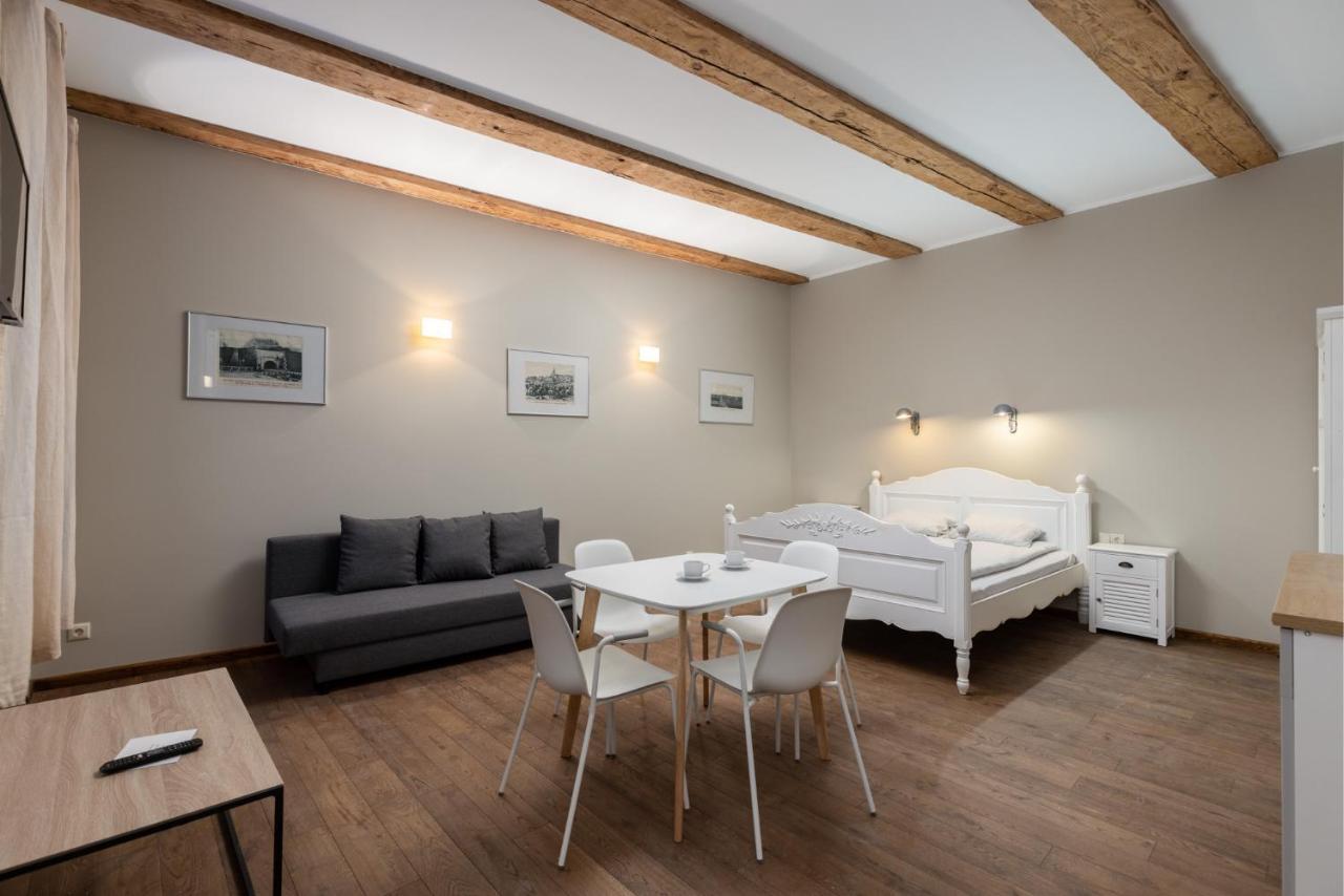Apartment Enjoy Old Town Vibes In 1716 Laipu With 4 Stylish And 1 Penthouse *