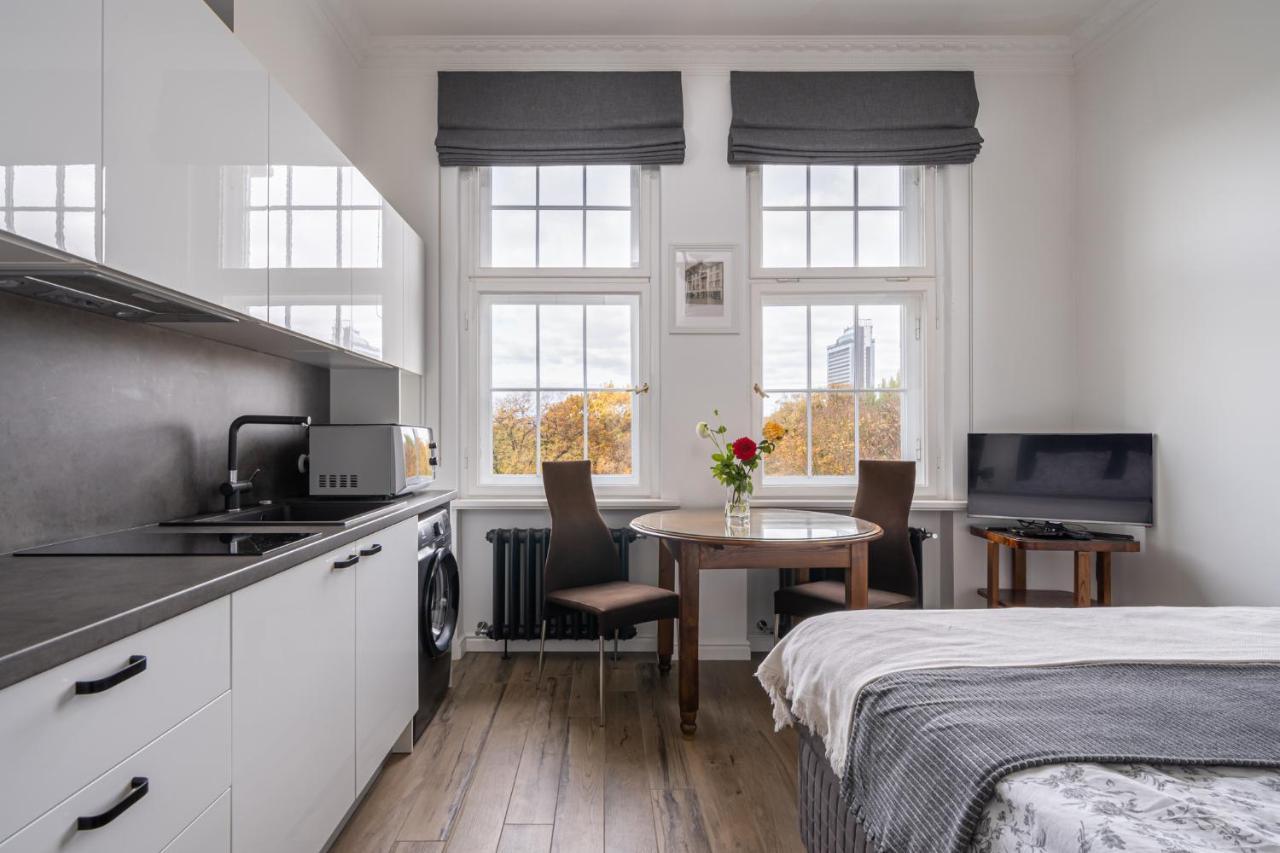 Apartment Library House 