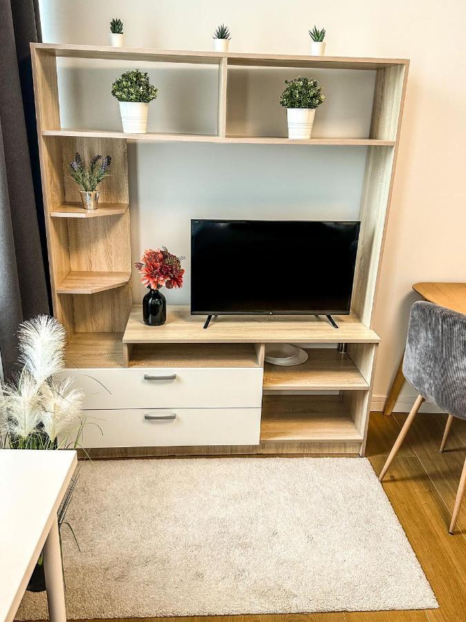 Apartment Center - Quiet - 5 Min To Old Town & Nflx *