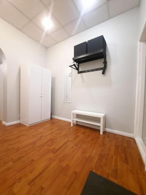 Apartment Spacious, 3-bedroom In