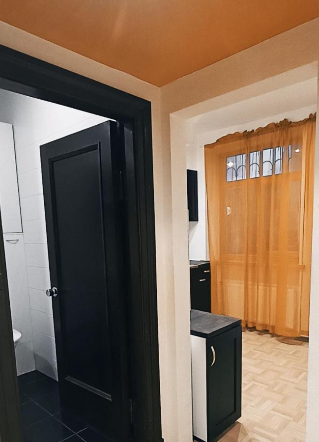 Ideally Located Center 2 Bedrooms Spacious Riga