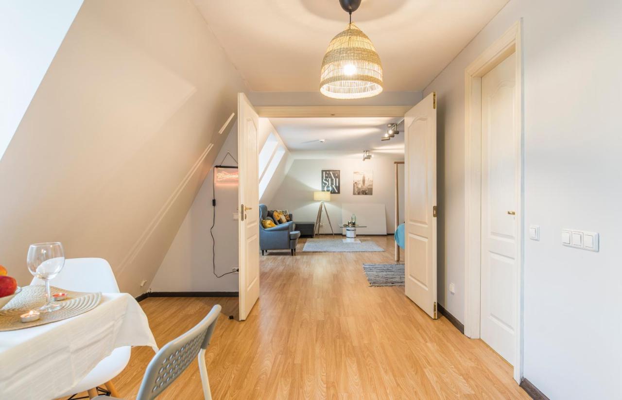 Lovely Old Apartment *