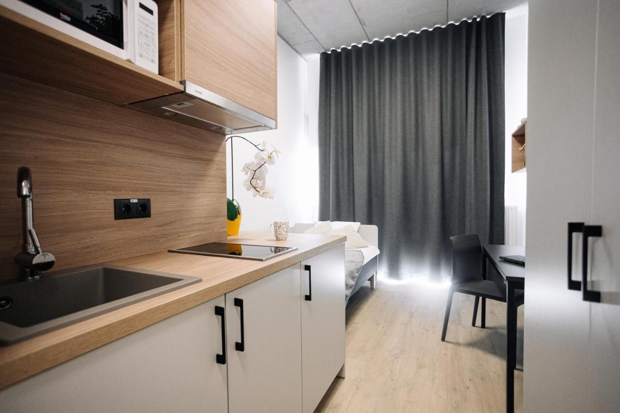 Apartment Vibrant Studios, - Sk *