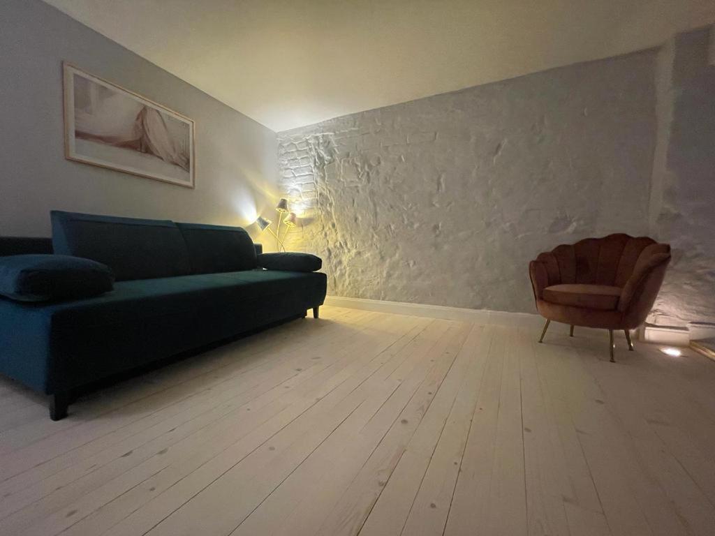 Apartment Budget Apartment In Old City