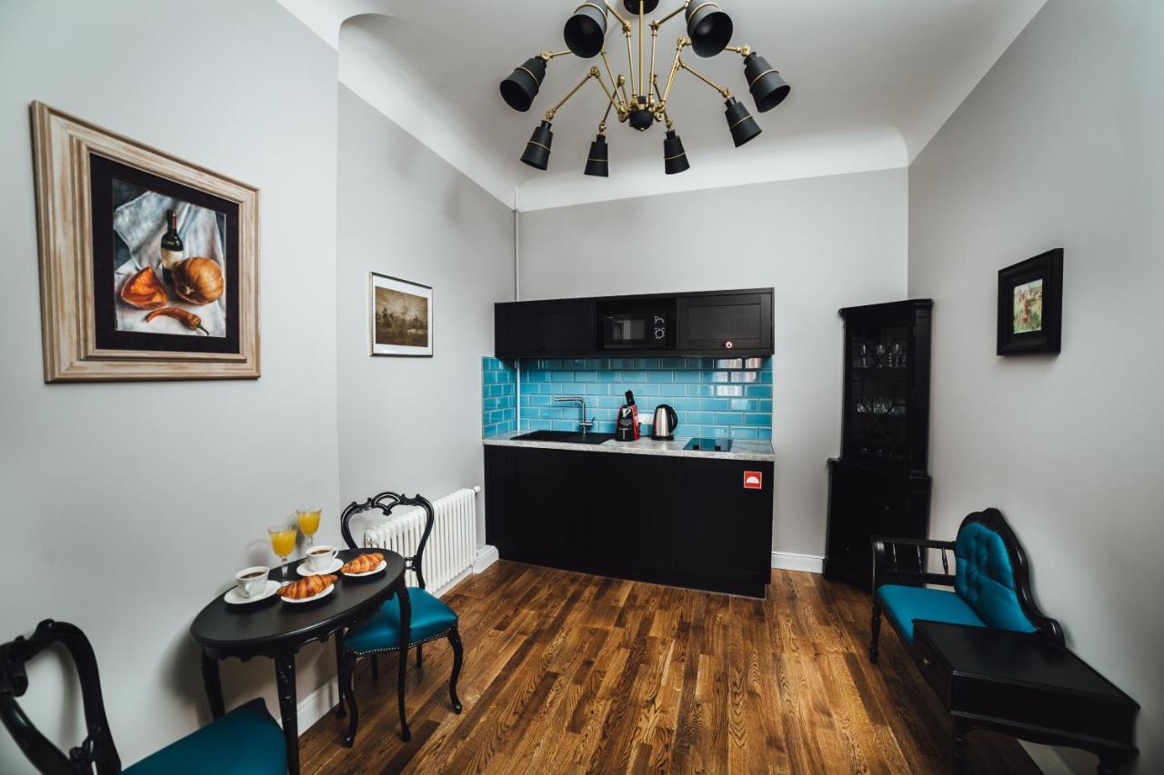 Sherlock Apartment