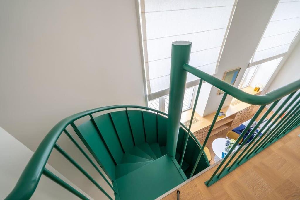 Designer Loft In The City Center Korter