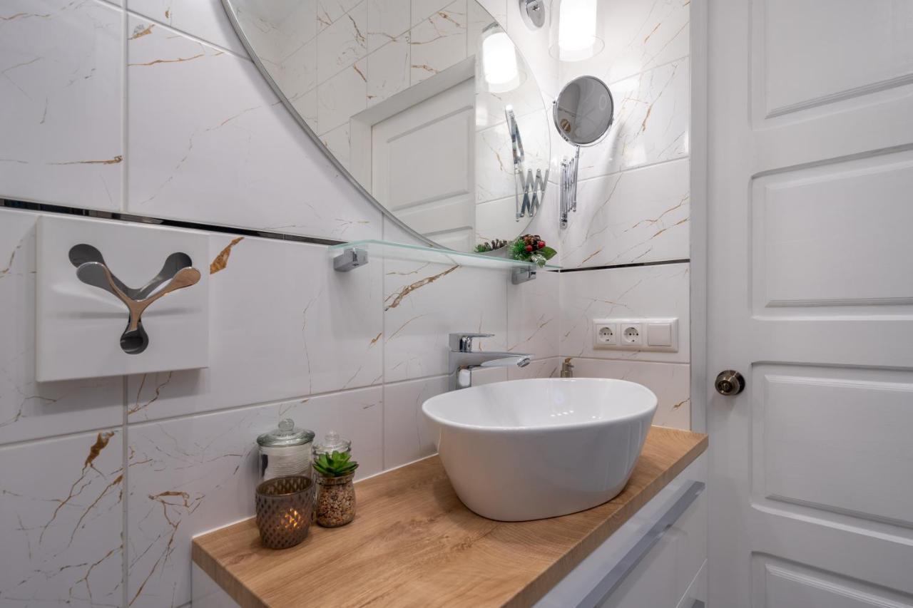 Joya Mia - The Soul Of & Free Parking Apartment Riga