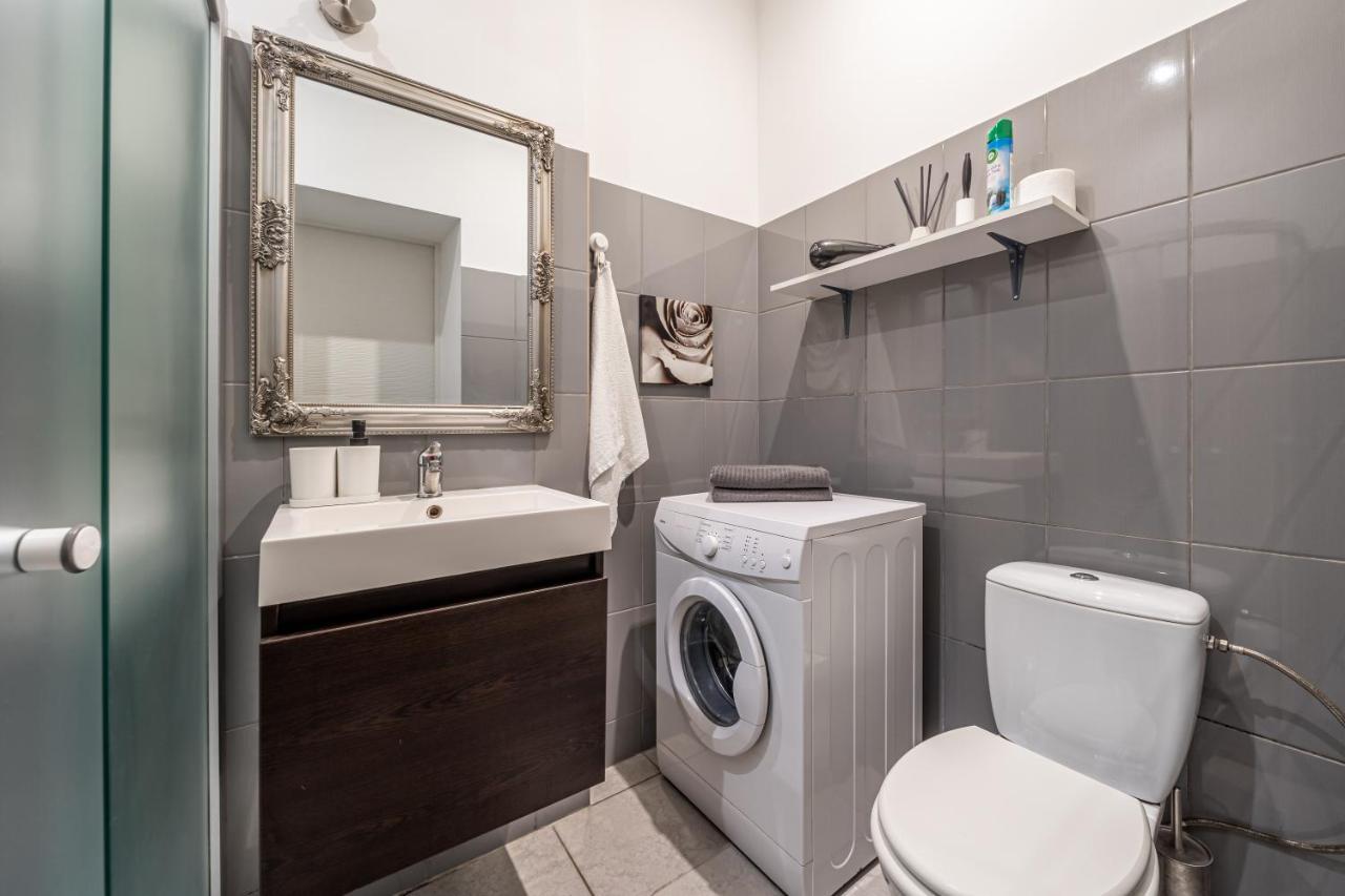 Appartement Residential In Near Agenskalna Quarter *