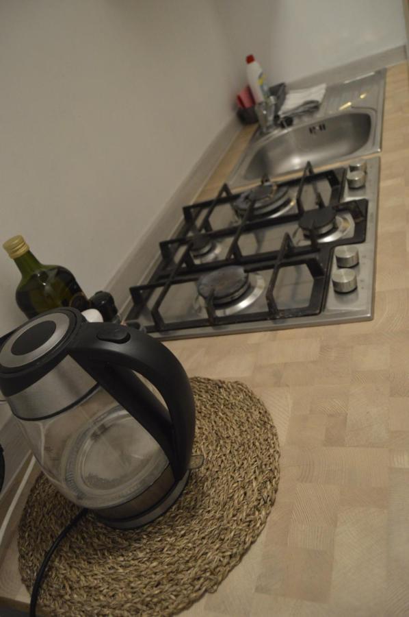 Apartment Romantic Apt-great Location- Center-free Parking-self Check-in- Old Town 20 Min Riga