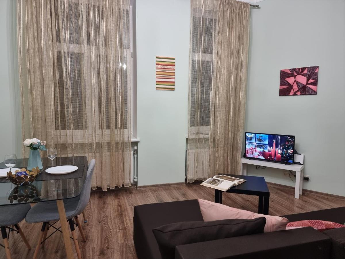 Apartamento Art Deco One-bedroom In Library House With Free 5g Wifi