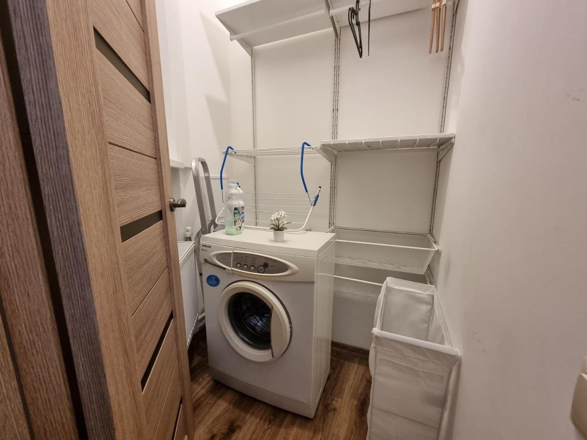 Art Deco One-bedroom In Library House With Free 5g Wifi Apartamento *