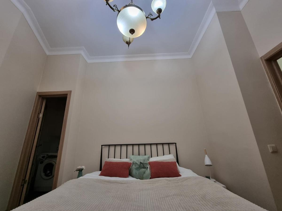 Apartamento Art Deco One-bedroom In Library House With Free 5g Wifi Riga