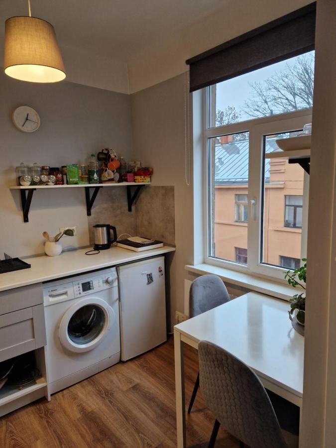 Artilerija's Apartment *