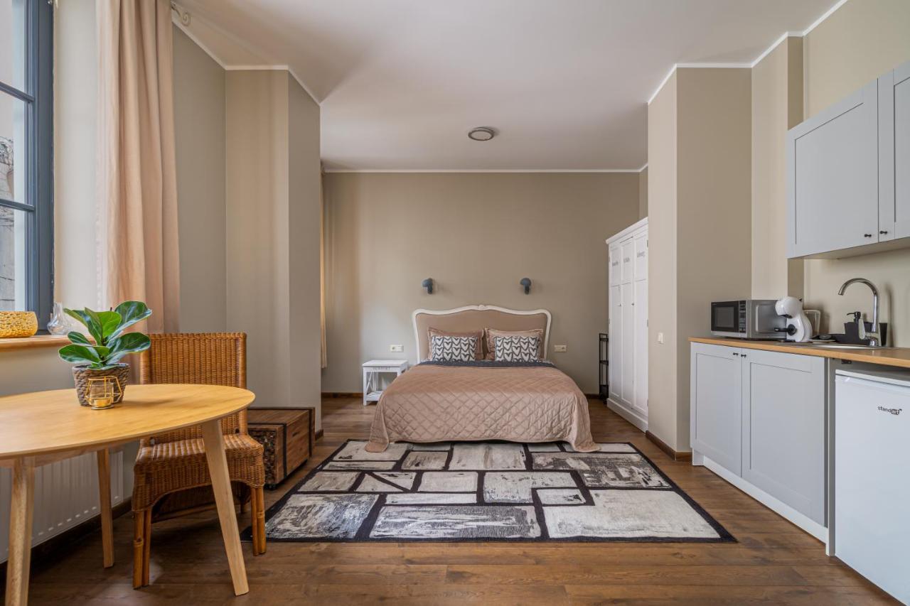 Enjoy Old Town Vibes In 1716 Laipu With 4 Stylish And 1 Penthouse Apartment