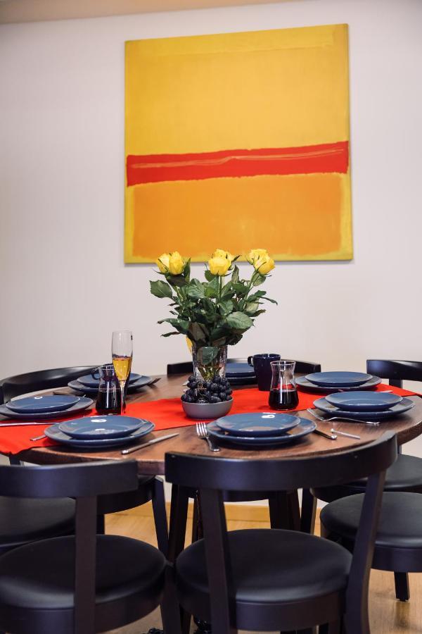 Rothko Apartment/8 Guests/4bedrooms/riga Old Town Căn hộ *