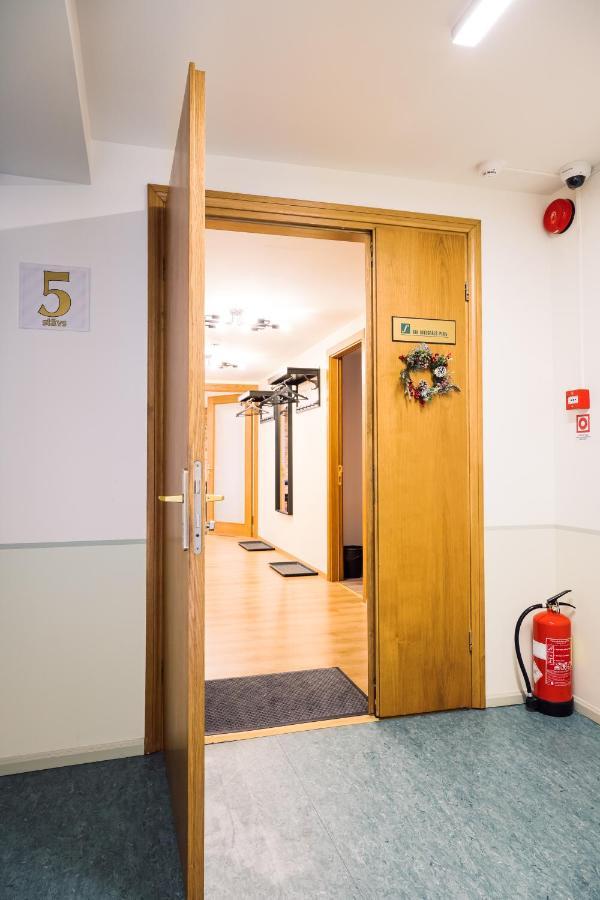 Rothko Apartment/8 Guests/4bedrooms/riga Old Town Căn hộ Riga