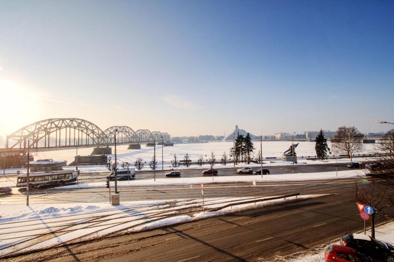 Apartment Modern In Old With A River View Riga