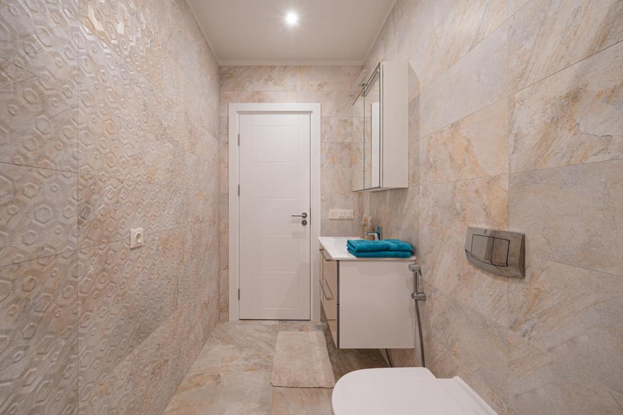 Dzīvoklis 1-bedroom Penthouse With Underground Parking Riga